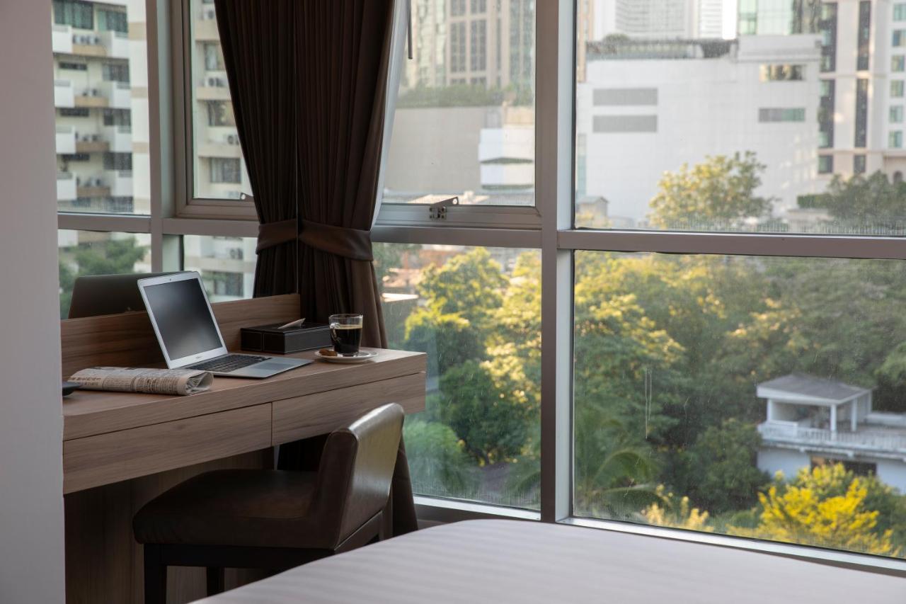 Adelphi Grande Sukhumvit Khách sạn 4*