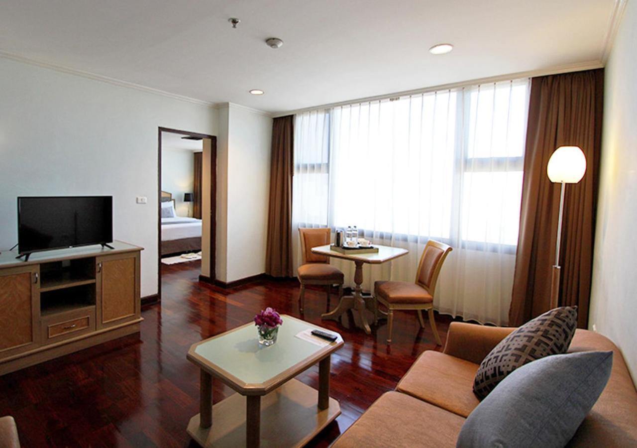 Grand Tower Rama 6 Hotel