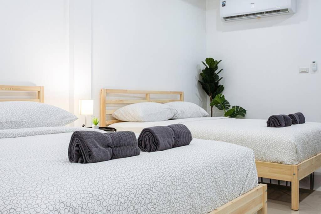 Căn hộ P2 Silom Large 2beds Full Kitchen Wifi 4-6pax Bangkok