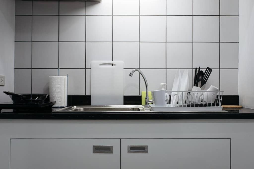P2 Silom Large 2beds Full Kitchen Wifi 4-6pax Căn hộ