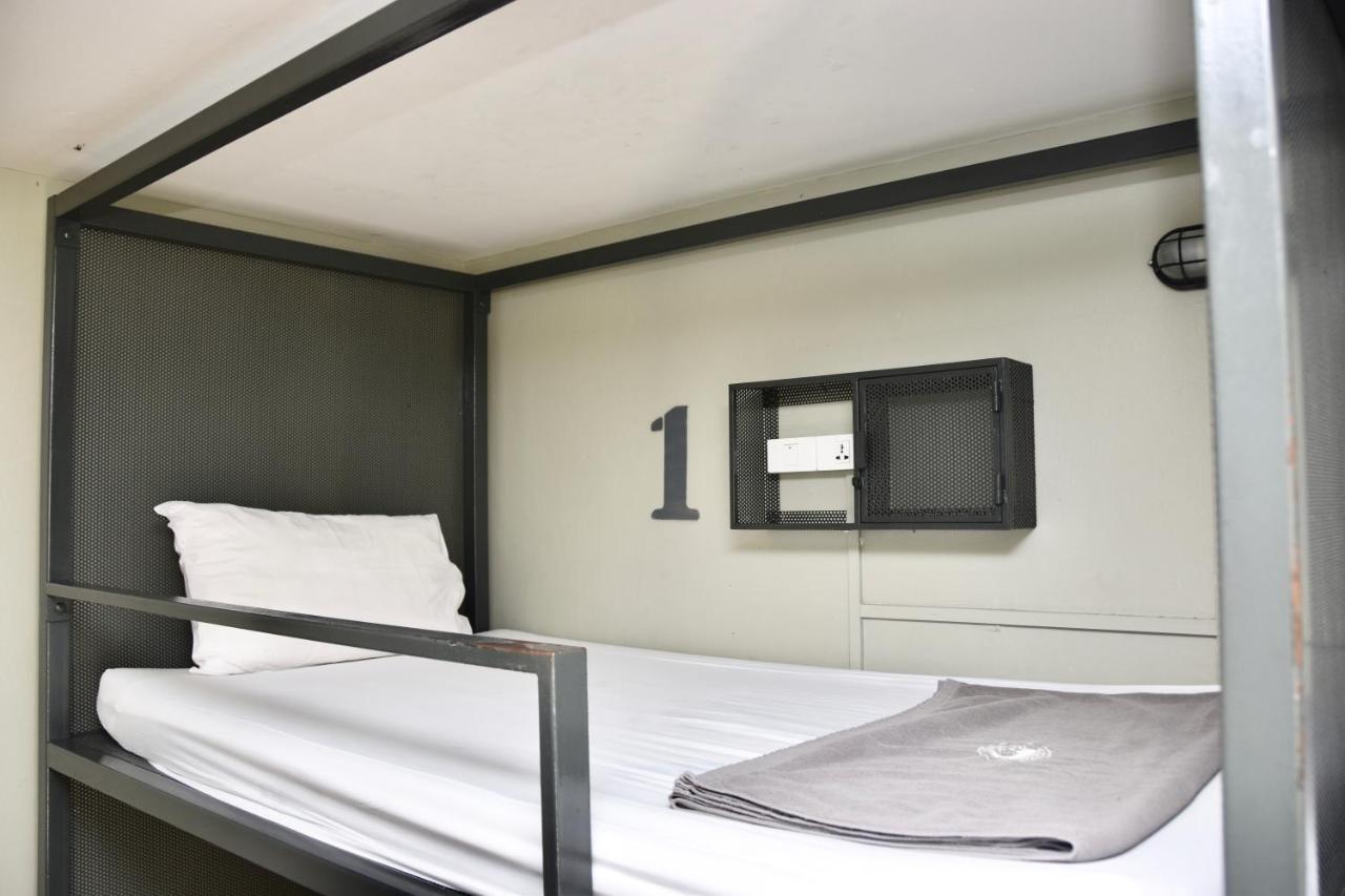 Nhà trọ Mad Monkey (adults Only) *