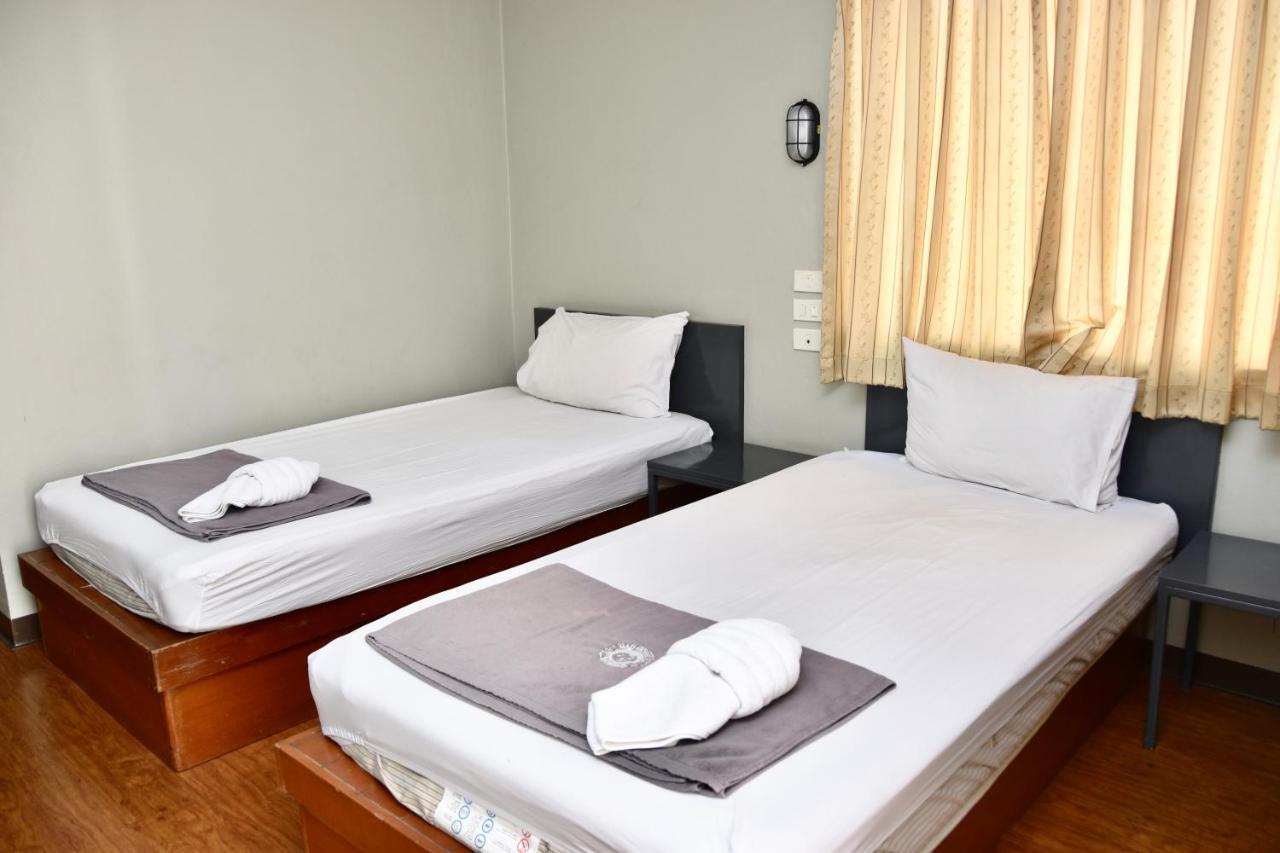 Nhà trọ Mad Monkey (adults Only) *