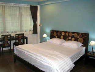 Tempat Tidur & Sarapan Baan Glang Soi 2*