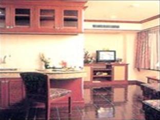 Grand Tower Sathorn Khách sạn