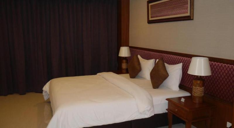True Siam Rangnam - Sha Extra Certified 4* Bangkok
