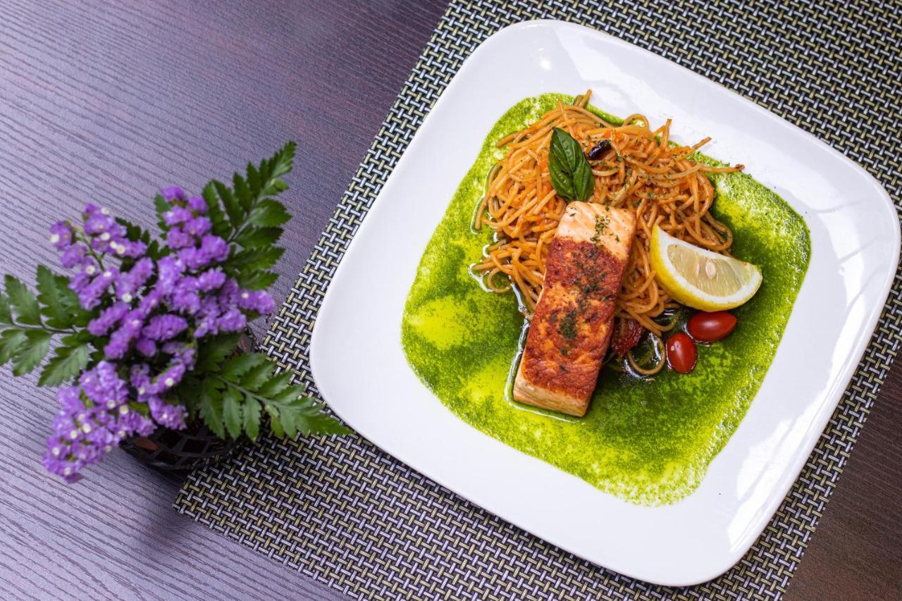 Icon Sukhumvit 2 Khách sạn Bangkok