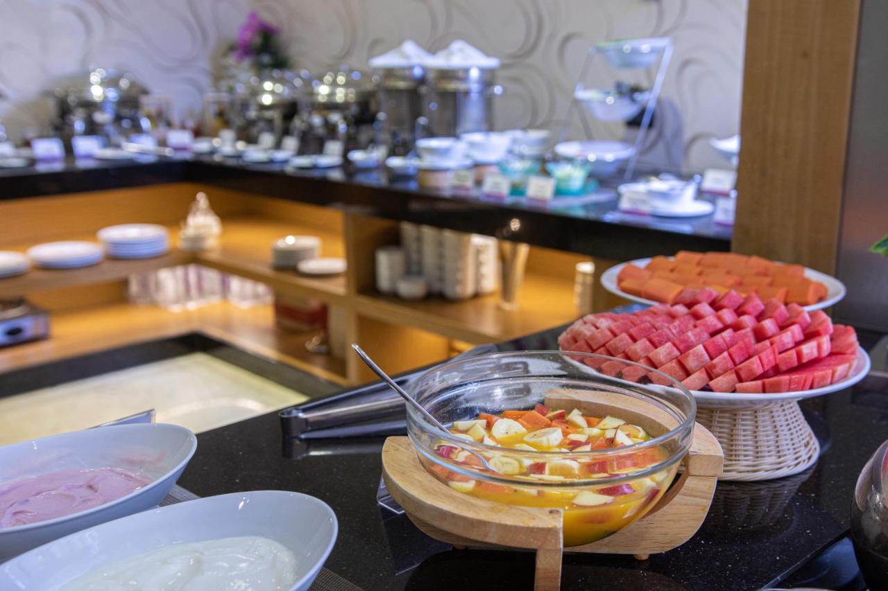Icon Sukhumvit 2 Khách sạn Bangkok