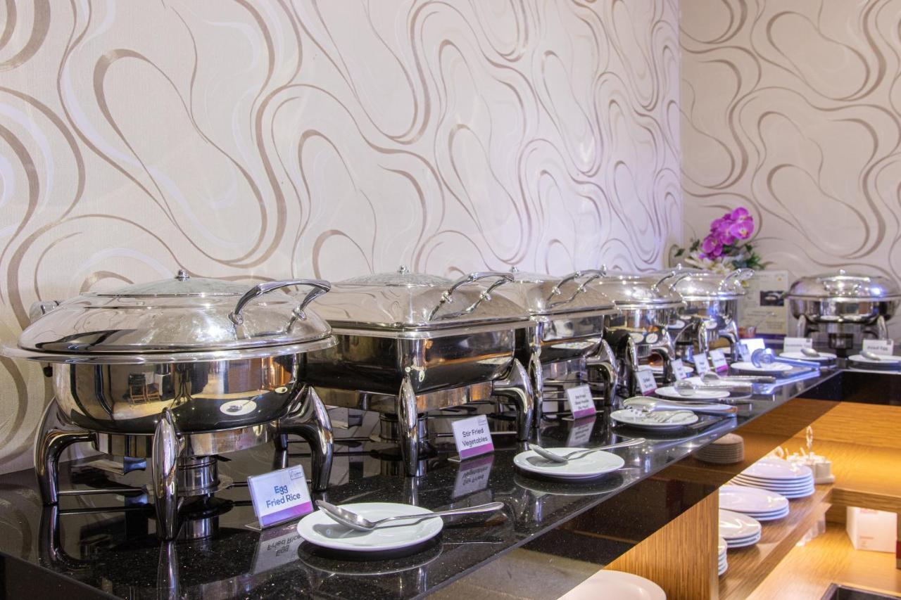 Icon Sukhumvit 2 Khách sạn