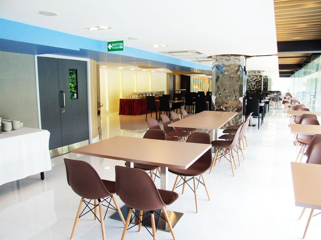 Grand Tower Sathorn Khách sạn