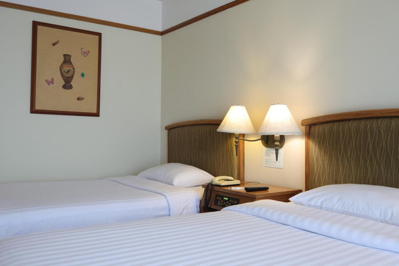 The Royal Hotel 4*