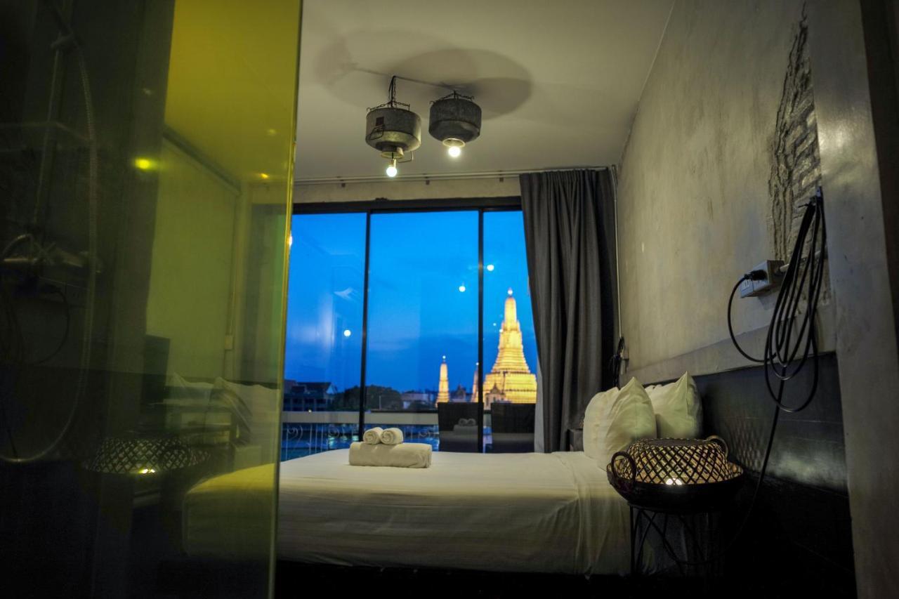 A Day Herberg Bangkok