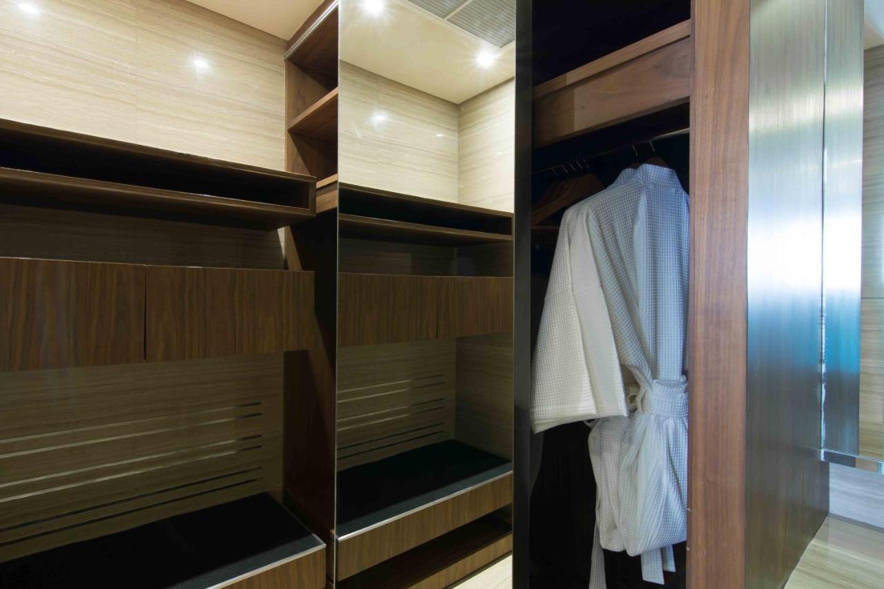 Hotell Lancaster 5*