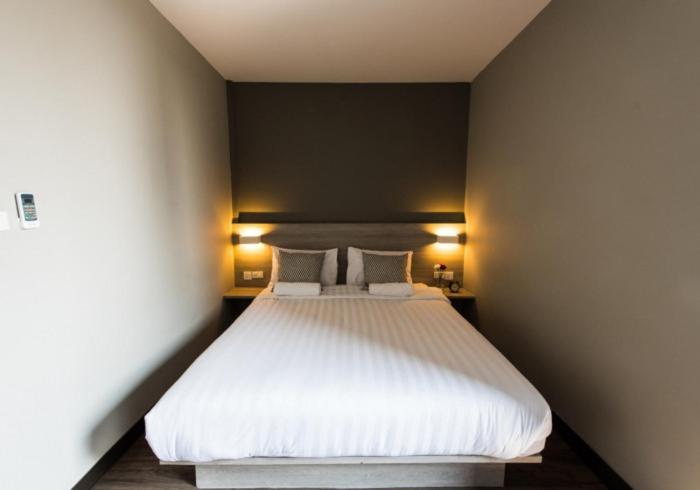Hotell V Varee 3*