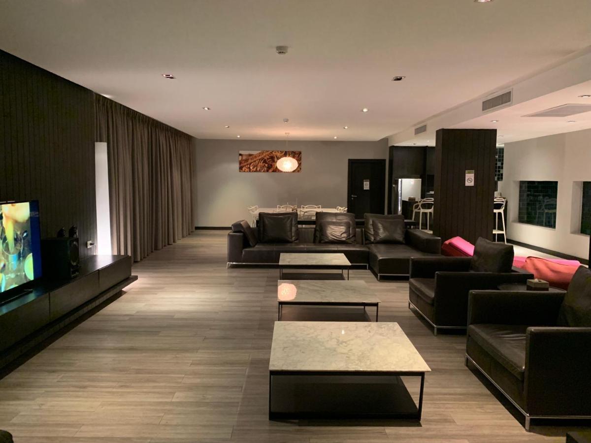 S Ratchada Leisure 5*