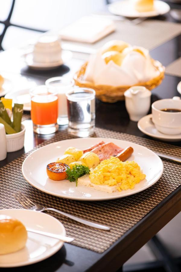S Ratchada Leisure Hotel 5*