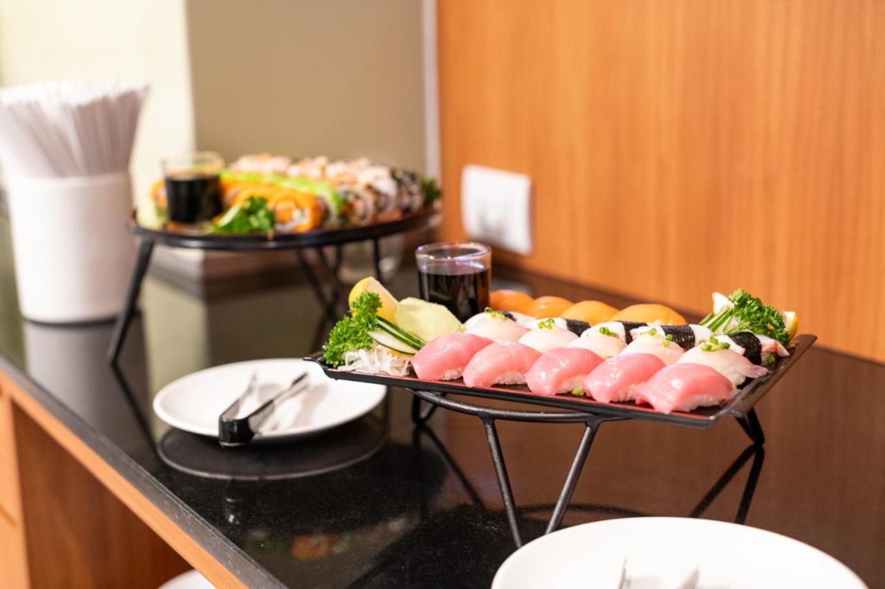 S Ratchada Leisure Hotel Bangkok